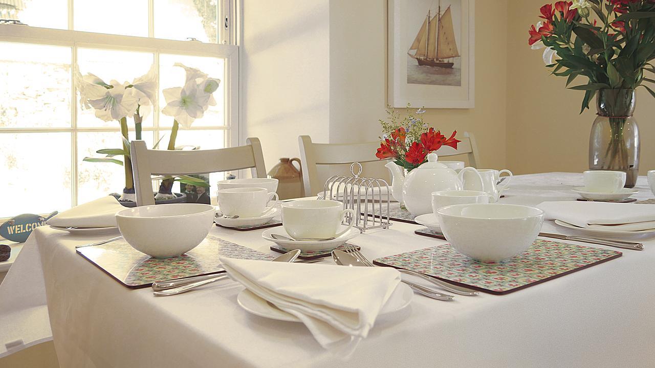 Caroe Farm House Otterham Extérieur photo